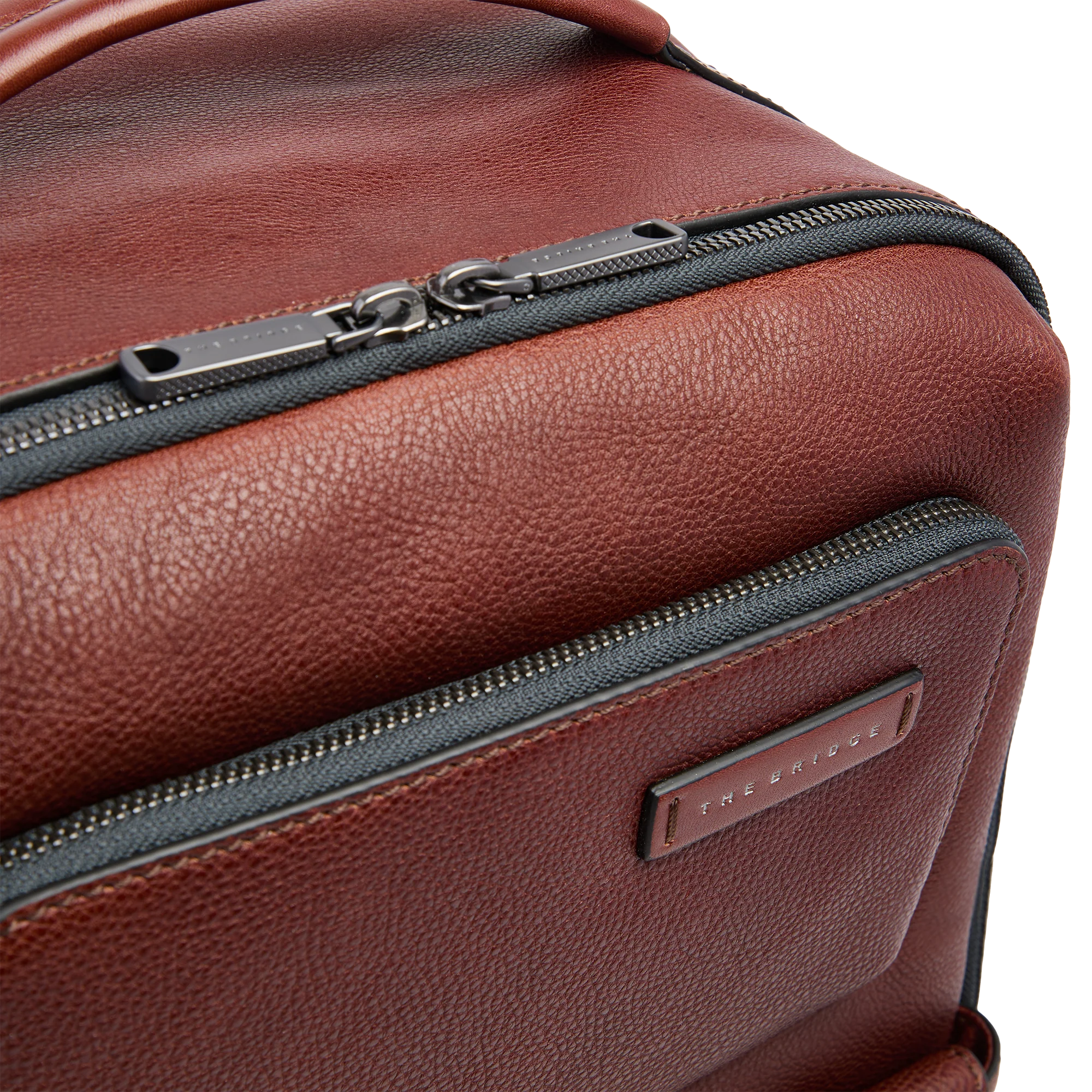 Ludovico Leather Underseat Backpack with Full Opening and Smart Storage - Image 6